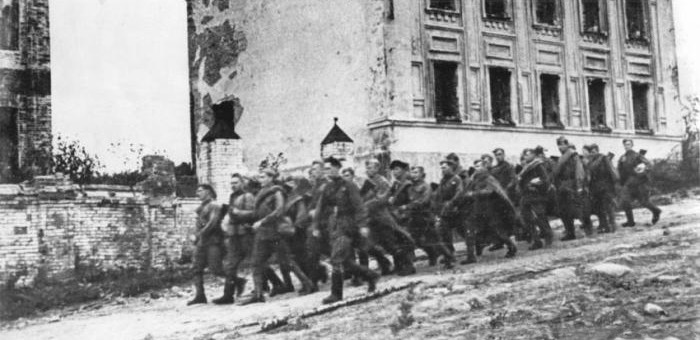 Освободитель города Дорогобуж лейтенант Семдешев