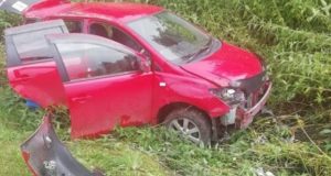Жительница Барнаула опрокинула автомобиль возле Дубровки и сбежала с места аварии
