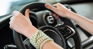 Злость на бывшую возлюбленную горожанин выместил на ее автомобиле