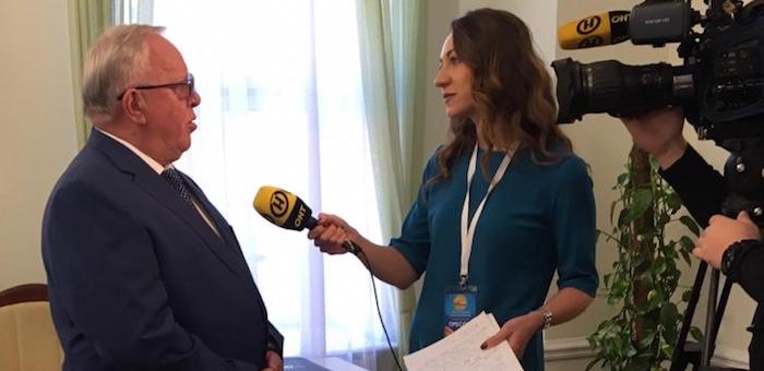 Александр Бердников принимает участие в работе V Форума регионов России и Белоруссии