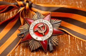 Несмотря на многочисленные ранения, отдавал все свои силы фронту