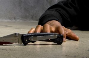 Житель Шебалино зверски убил человека, пристававшего к его родственнице