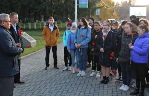 В Горно-Алтайске почтили память жертв «керченского стрелка»