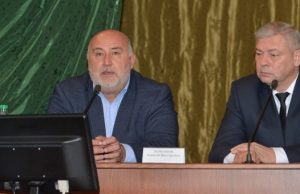 Представитель администрации президента провел встречу с органами власти и общественностью