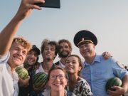 Любовь в Крыму, байопик о Фредди Меркьюри, комедийный Хэллоуин: премьеры недели