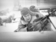 Первым ворвался в деревню и неотступно преследовал противника