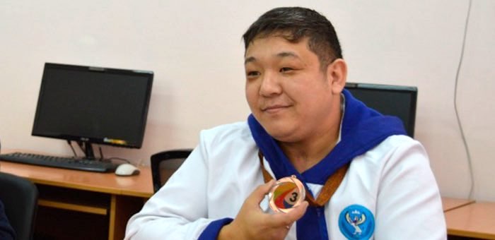 Ырысту Ялбаков стал призером IV Национального чемпионата «Абилимпикс»