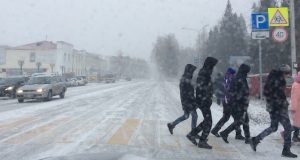 Штормовое предупреждение продляется на 1 декабря