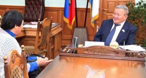 Спикер Госсобрания провел прием граждан по личным вопросам