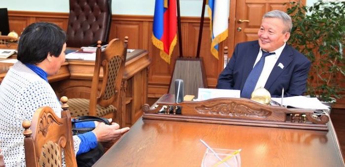 Спикер Госсобрания провел прием граждан по личным вопросам