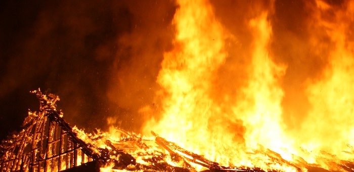 Свыше 900 голов скота заживо сгорело в загоне около Жана-Аула