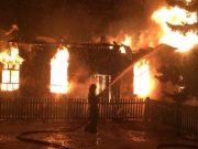 В Верх-Уймоне сгорел сельский дом культуры