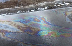 Золотодобытчики загрязнили реку Ушперек нефтепродуктами