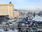 Движение автотранспорта у Дворца правосудия перекроют в понедельник