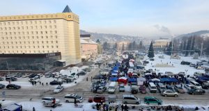 Движение автотранспорта у Дворца правосудия перекроют в понедельник