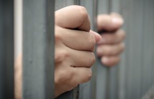 В Горно-Алтайске пенсионер до смерти забил 68-летнего гостя В Горно-Алтайске пенсионер до смерти забил 68-летнего собутыльника