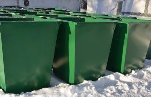 В колонии изготовят 448 контейнеров для мусора