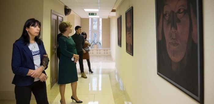 В Совете Федерации открылась выставка алтайских художников