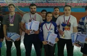 Республиканские соревнования по армрестлингу прошли в Горно-Алтайске