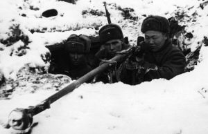 Спас 18 раненых и подбил два немецких танка