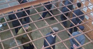 Жестоко избил сожителя собственной жены по ее просьбе и отправился на семь лет за решетку