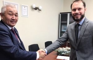 Родион Букачаков обсудил возможности регулирования тарифов на электроэнергию с руководством ФАС