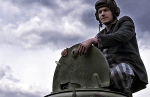 Новогоднее кино продолжается: фильмы с Петровым бьют рекорды