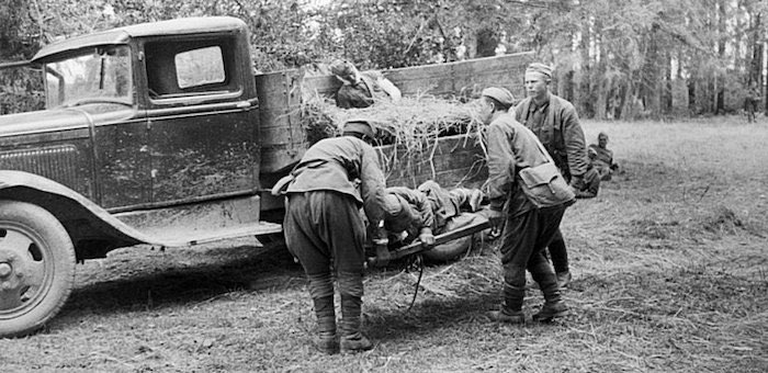 Перевез на своей машине не одну сотню раненых