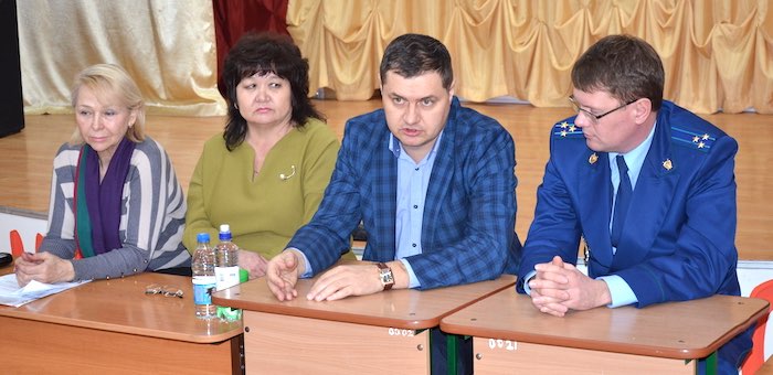 В Чемальском районе принято решение об организованной пастьбе скота