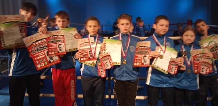 Спортсмены из Горного Алтая успешно выступили на турнире по кикбоксингу в Бийске