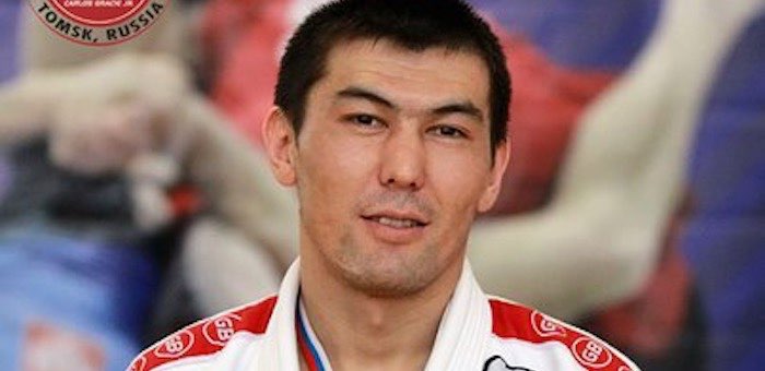 Денис Майманов завоевал «золото» на чемпионате Сибири по грэпплингу