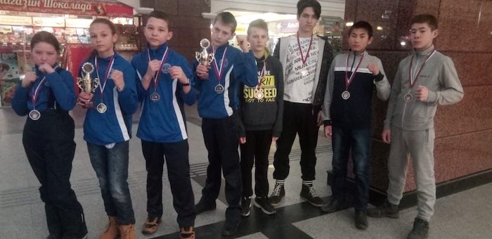 Спортсмены из Горного Алтая завоевали путевки на чемпионат России по кикбоксингу