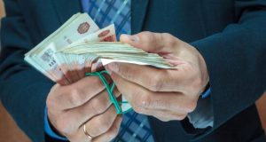 «Валдай» незаконно выдавал кредиты гражданам