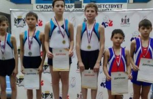 Горно-алтайские спортсмены стали призерами чемпионата Сибири по прыжкам на батуте
