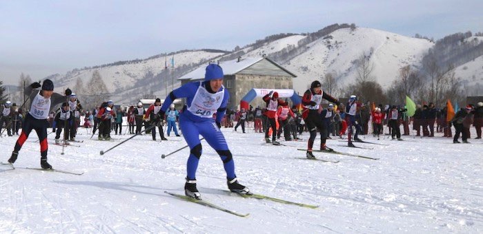 «Лыжня России» прошла в Горно-Алтайске