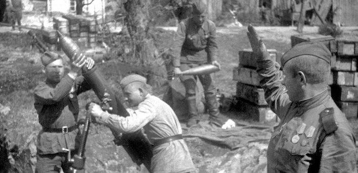 Подавил огонь трех пулеметов и уничтожил до 20 солдат противника