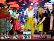 «Старые песни о главном» на майминской сцене