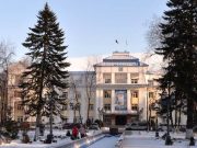 Бердников пожелал новому руководителю региона победы на выборах