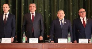 Полпред президента призвал Олега Хорохордина опираться на местные кадры