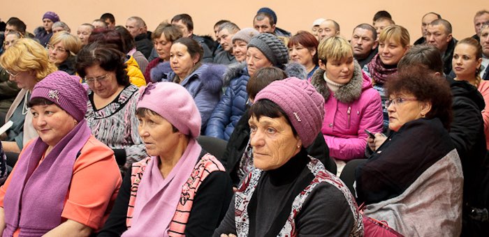 Сход жителей двух городских округов пройдет сегодня в школе №13