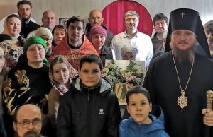 В Никольском храме в Кызыл-Озеке состоялось первое богослужение