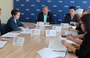 Зарегистрированы первые участники предварительного голосования «Единой России»