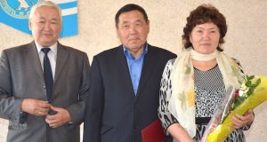 Семена Тузачинова наградили орденом «Тан Чолмон»