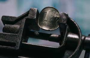 28848 рублей. Новые данные о средней зарплате в Республике Алтай