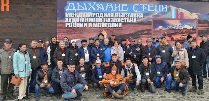 В Элекмонаре открылась международная художественная выставка «Дыхание степи»