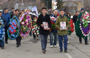 Сотни человек пришли проститься с Аржаном Иташевым