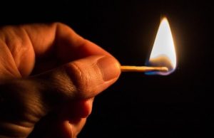 Житель Яконура поджег жену, несчастная погибла