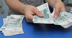Похитившая 6 млн рублей бухгалтер получила отсрочку наказания из-за малолетнего ребенка