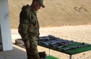 Сотрудники алтайских заповедников проходят обучение в стрелковом центре «Калашников»