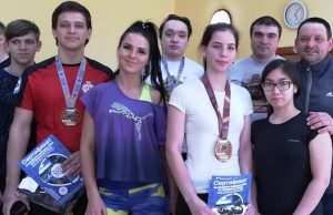 «Это была самая крутая заруба»: горно-алтайские спортсмены успешно выступили на турнире по армрестлингу